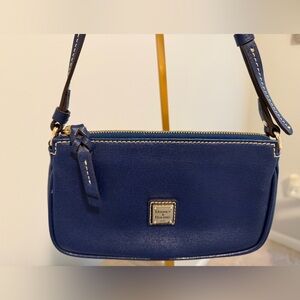 Dooney & Bourke Dark Blue Leather Crossbody Bag EUC 5x81/2